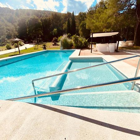 Private Villas Puerto Pollensa For Family Groups, Private Mountain Ideal For Runners, Trailers, Hikers, It Is Approximately 3 Minute Walk From The Beach Екстер'єр фото