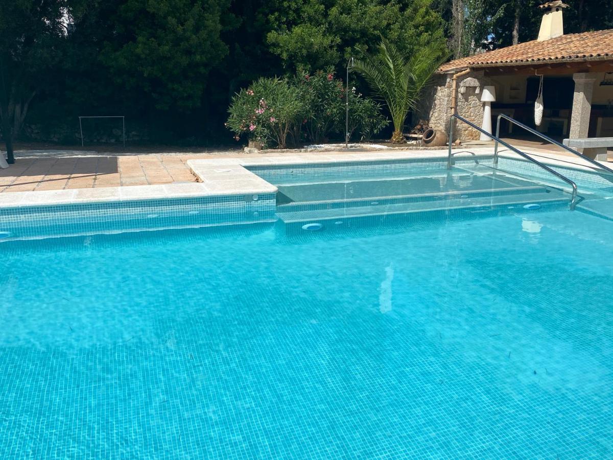 Private Villas Puerto Pollensa For Family Groups, Private Mountain Ideal For Runners, Trailers, Hikers, It Is Approximately 3 Minute Walk From The Beach Екстер'єр фото