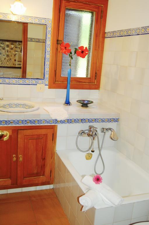 Private Villas Puerto Pollensa For Family Groups, Private Mountain Ideal For Runners, Trailers, Hikers, It Is Approximately 3 Minute Walk From The Beach Екстер'єр фото